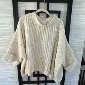 SEN oversized beige cable knit sweater cropped one size